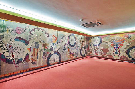© Eva Kelety Tapisserie „Der Mensch und seine Welt“, Herbert Boeckl.